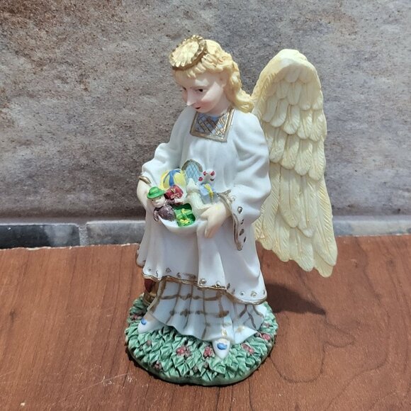 The International Santa Claus Collection Christkindl Germany Figurine 1992 - Picture 8 of 10